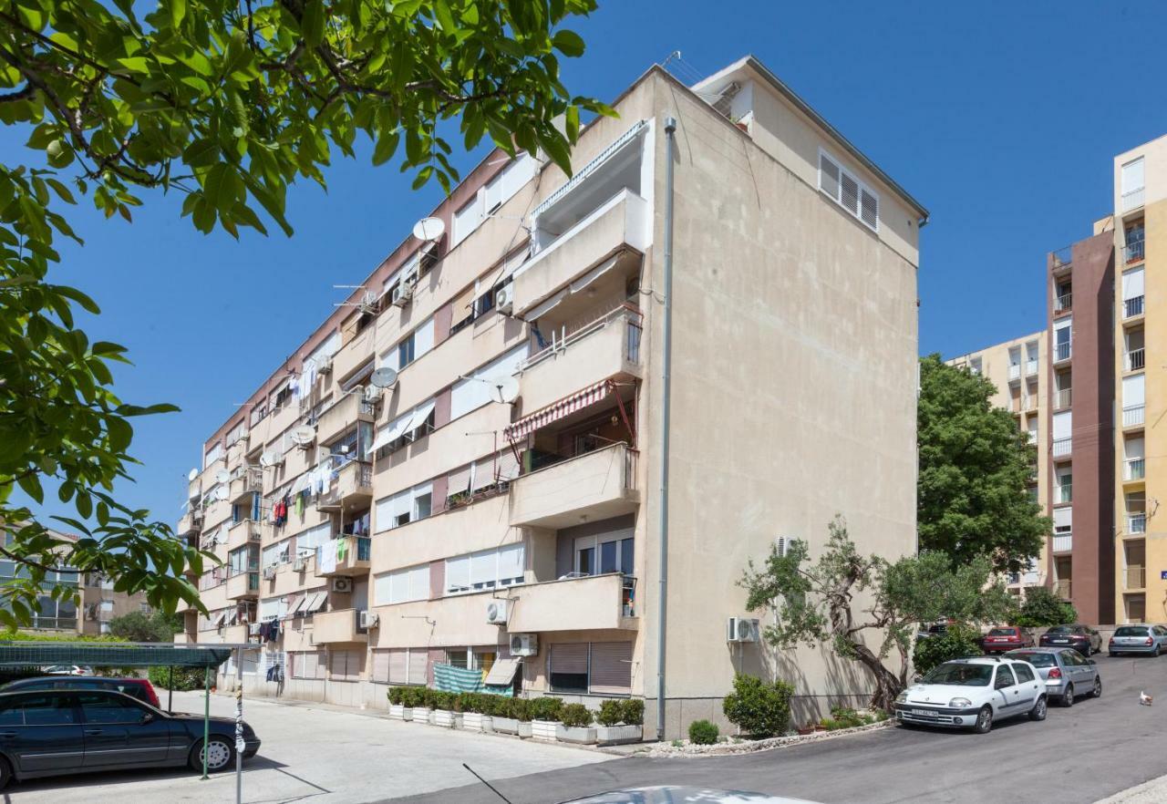Apartment Zara Makarska Bagian luar foto