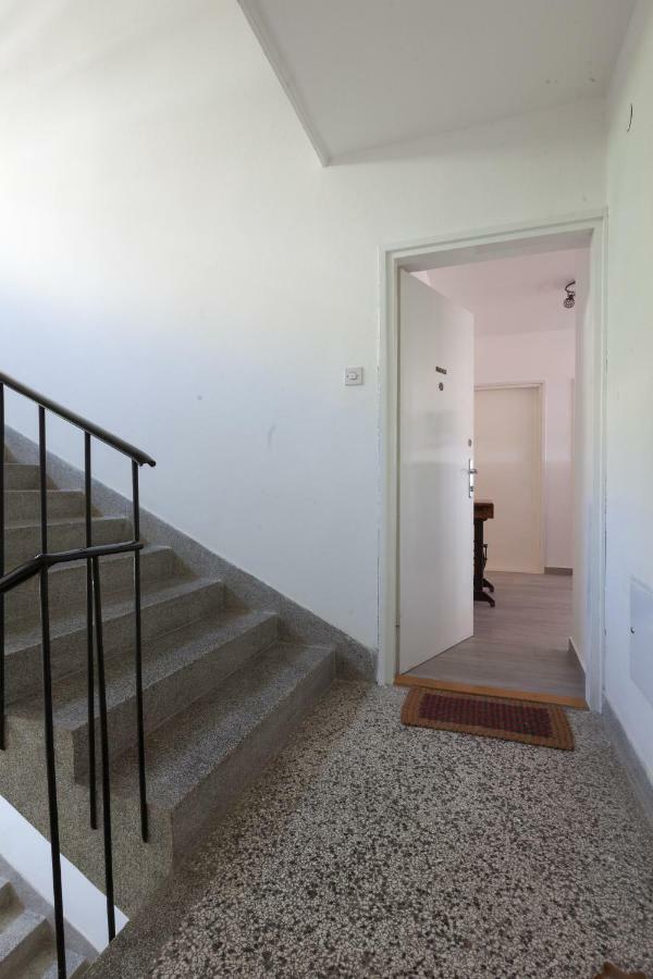Apartment Zara Makarska Bagian luar foto